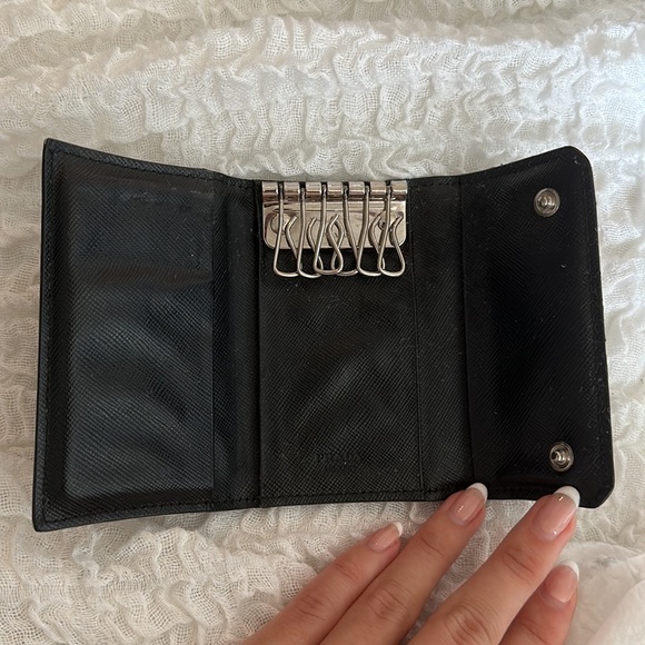 Authentic Prada Key Wallet - Picture 3 of 7